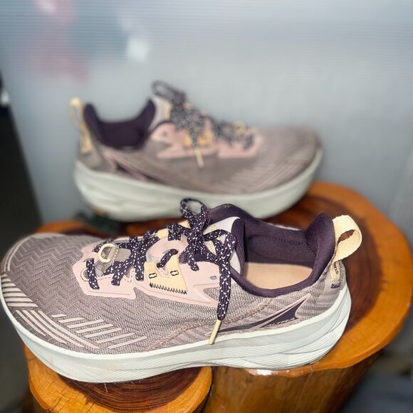 Altra Experience Form Running Shoes Taupe Size 10 - Picture 1 of 10